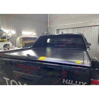 Роллета Toyota hilux под спойлер Rocco